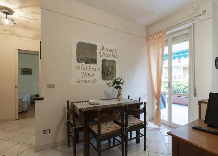 Fulvia By Interhome Daire Santo Stefano al Mare