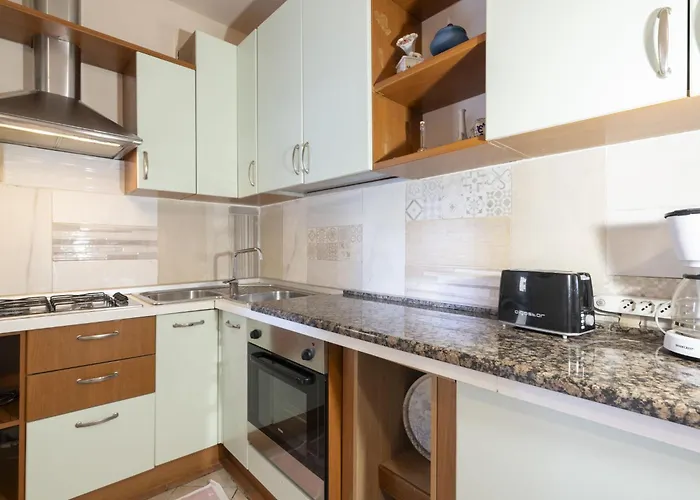 Fulvia By Interhome Daire Santo Stefano al Mare